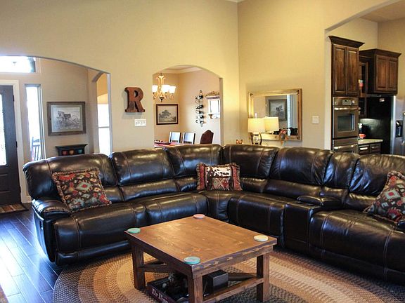 4th image of 133 Peach Blossom Dr