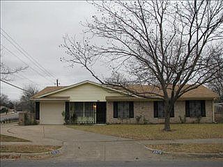 1st image of 2976 Etta Dr