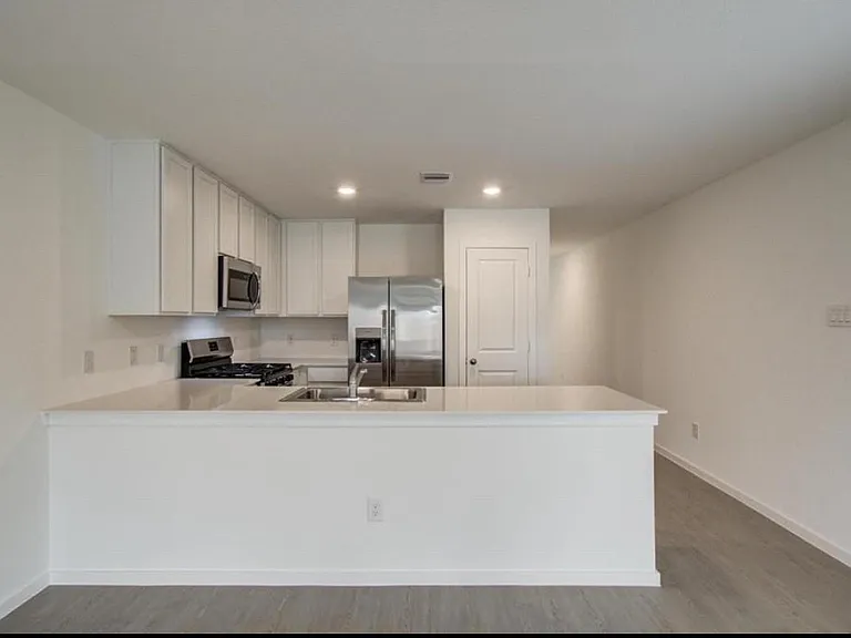 31430 Casacalenda Ln — Photo 12