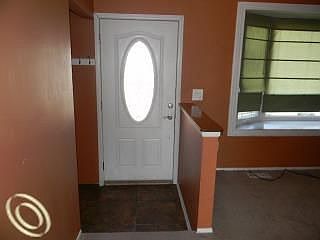 4th image of 33009 Avondale St