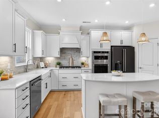 13832 Water Terrace Dr, Huntersville, NC 28078