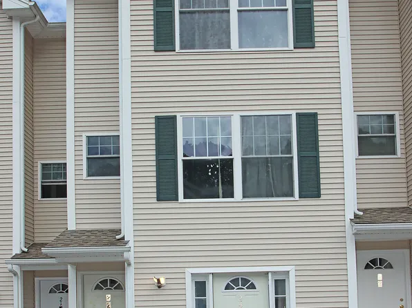 41 Palmer Street #22, Norwich, CT 06360