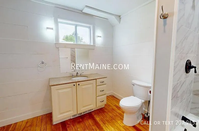 6 Woodman Ave #1 — Photo 10