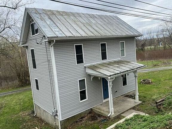 3rd image of 4075 Watson Ln