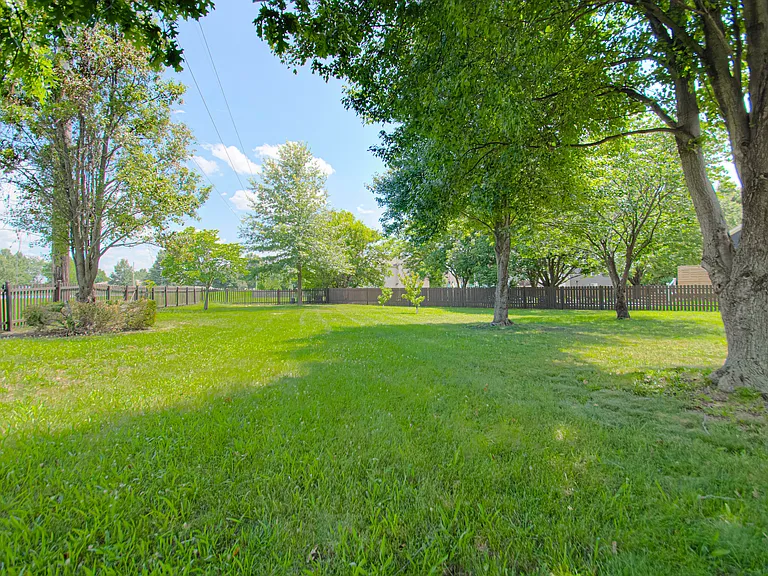 13907 W 150th Ct — Photo 40