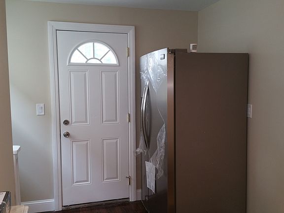 4th image of 8926 188th St