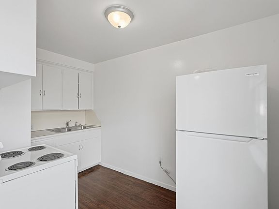 4th image of 3700 S Washington Blvd #7