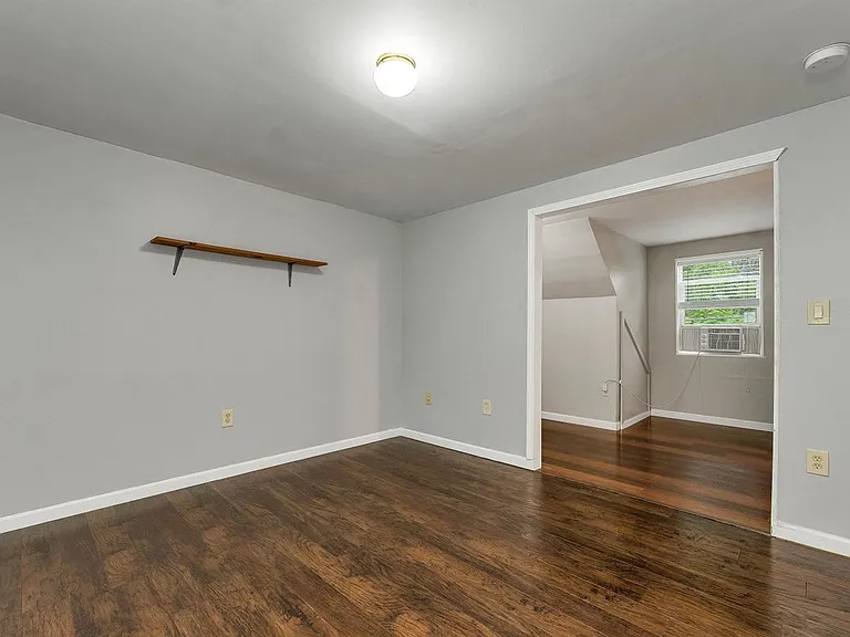 368 Chesham Rd — Photo 32