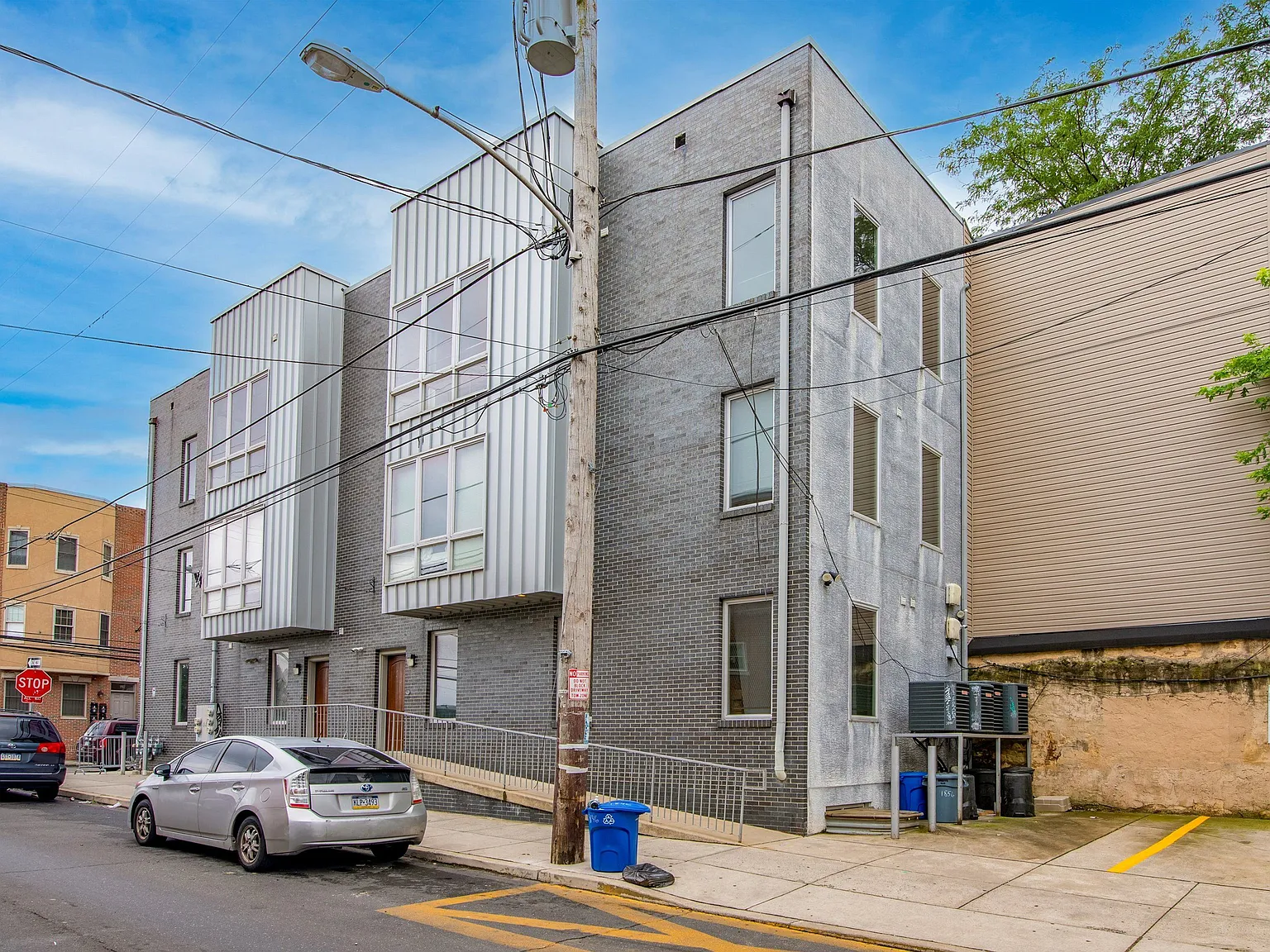 1856 N 17TH ST Unit 1R — Photo 4
