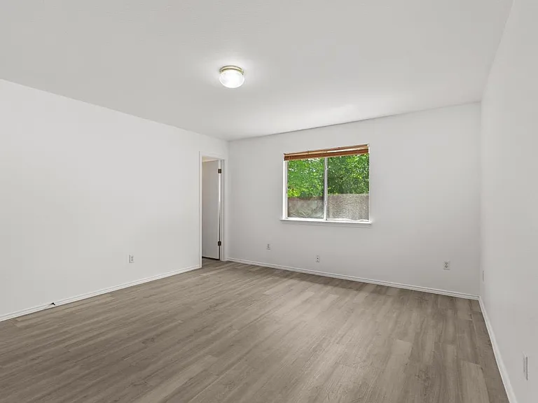 112 James Lin Cir — Photo 21