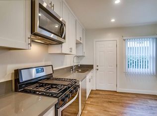 451 W 4th St, Long Beach, CA 90802