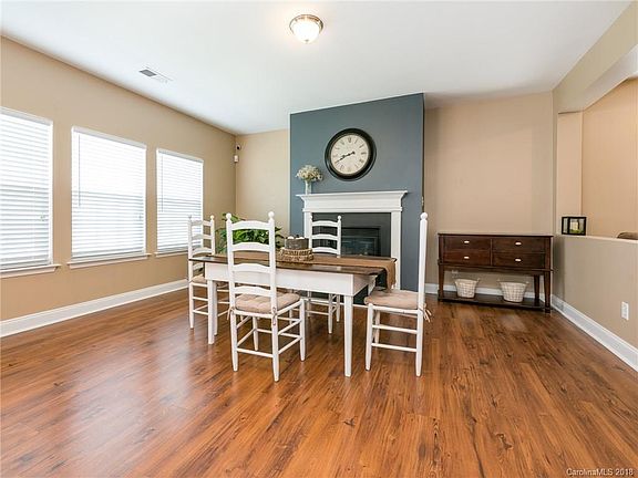 5th image of 1010 Southwind Trail Dr