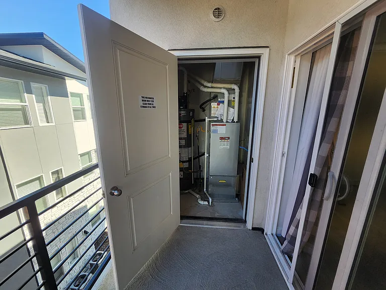 463 W 60 S #M302 — Photo 29