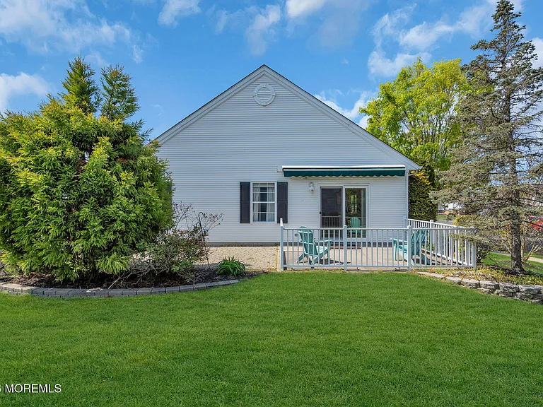 1 Evans Ct — Photo 30