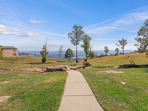 3rd image of 2372 River Bluffs Dr