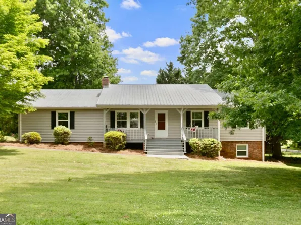 765 Aiken Dr, Dallas, GA 30157
