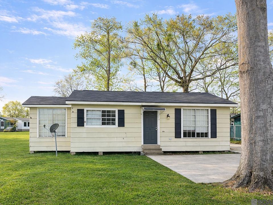 1st image of 13373 Bourgeois Rd