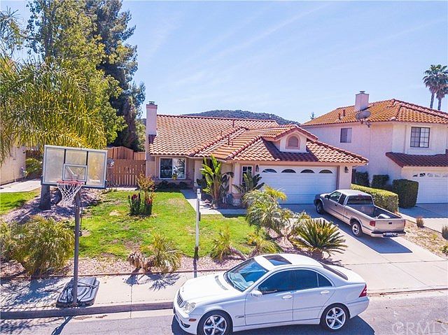 1st image of 39310 Medina Ct