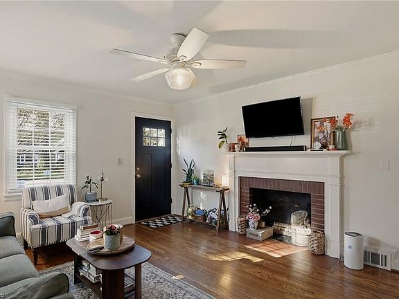 4th image of 2335 Westover Dr