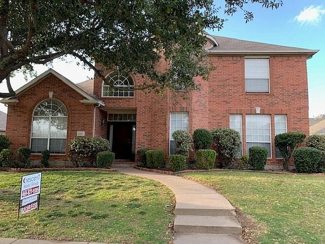 1st image of 2217 Oak Forest Dr