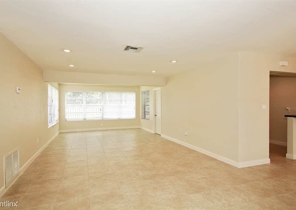 knioinlry6qvoo3lx0i3