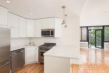 Rented by aptsandlofts.com
