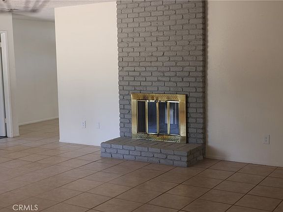 3rd image of 14010 Bush Ave