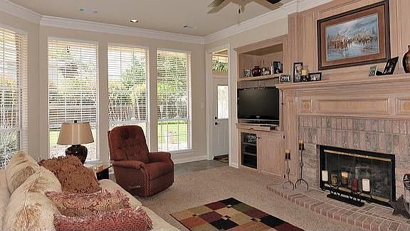 5th image of 212 Timber Lake Way