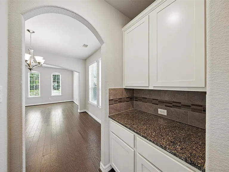 2072 Brookmont Dr — Photo 15