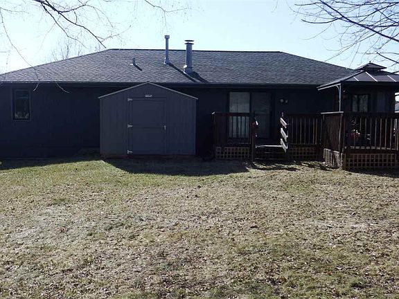 2nd image of 5876 Gables Dr