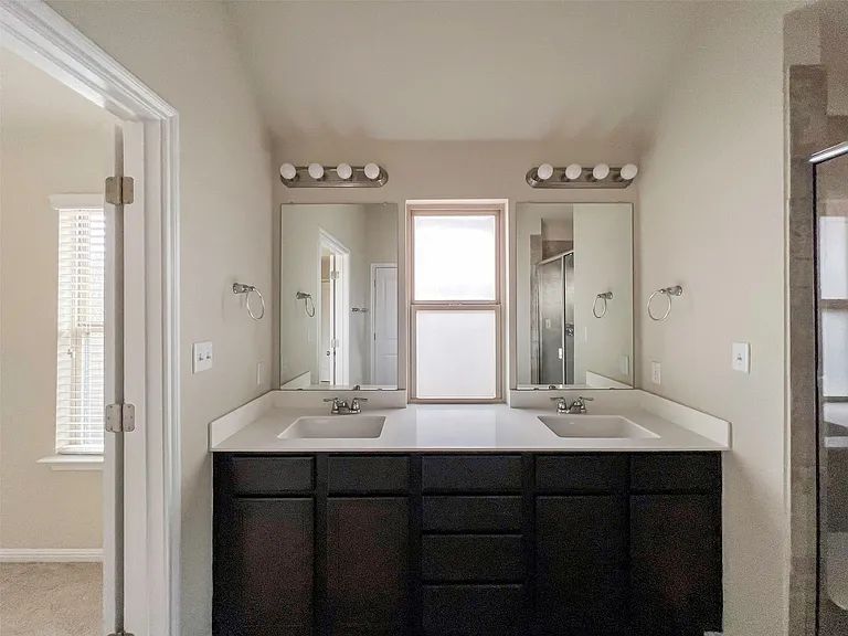 818 Silo St — Photo 21