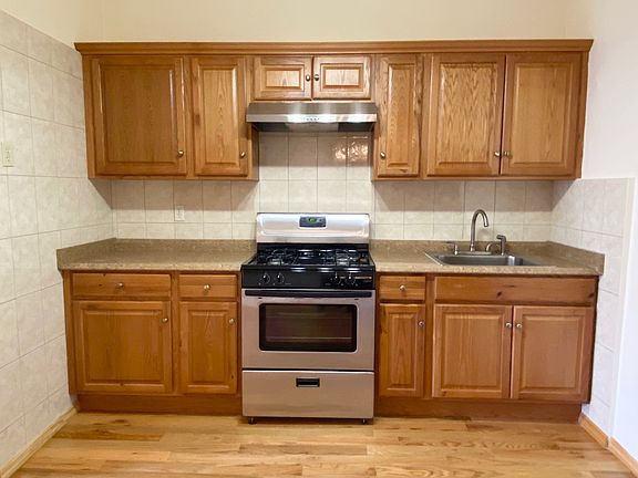 5th image of 60 E 7th St APT 4A