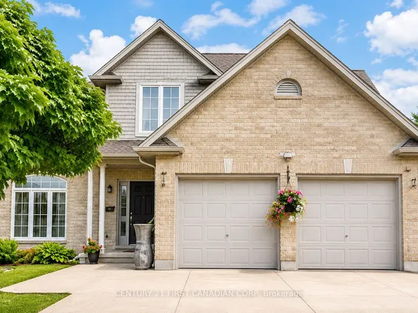 97 McTaggart Ct, London, ON N5X 3L9