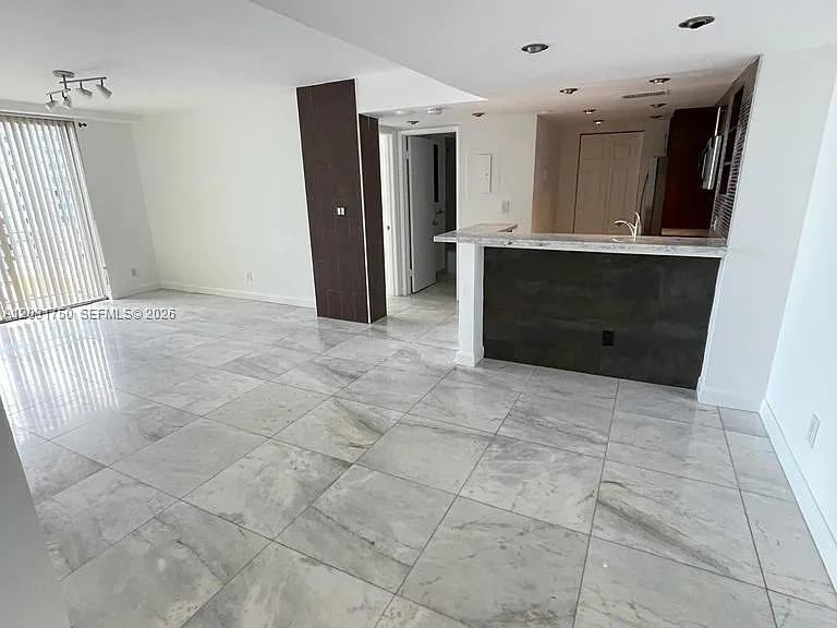 770 Claughton Island Dr #1504 — Photo 8