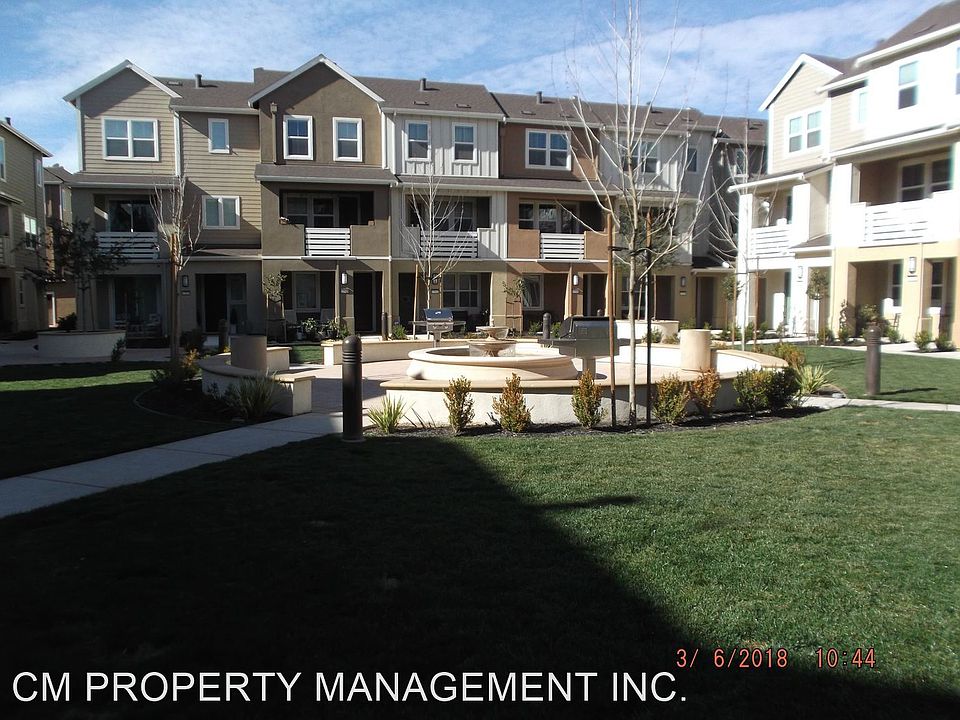 1st image of 17539 Briscoe Ln