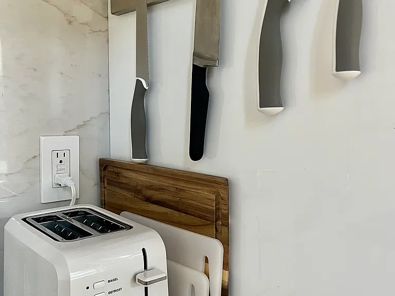 Fully equipped kitchen