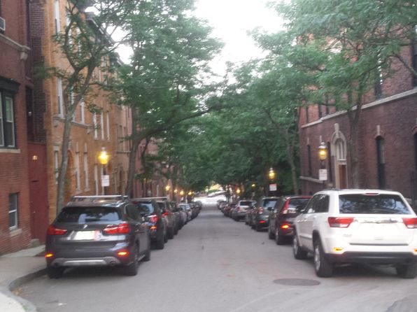 69 Baldwin St #2