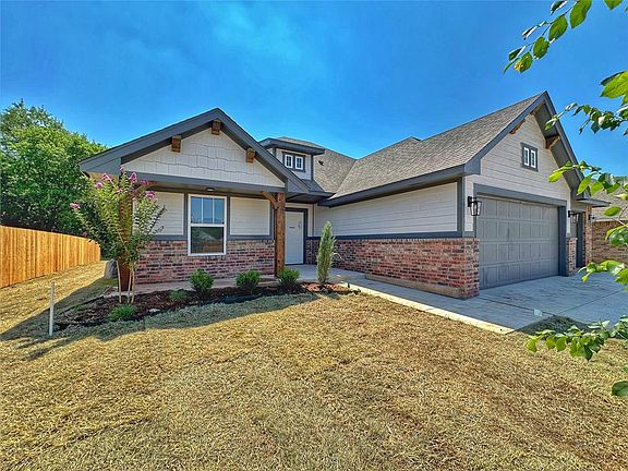 2nd image of 2404 Creek Side Cir