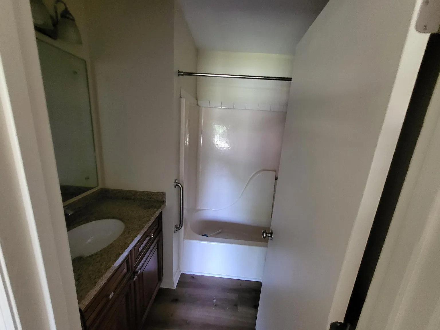 315 Countrywood Pl — Photo 2
