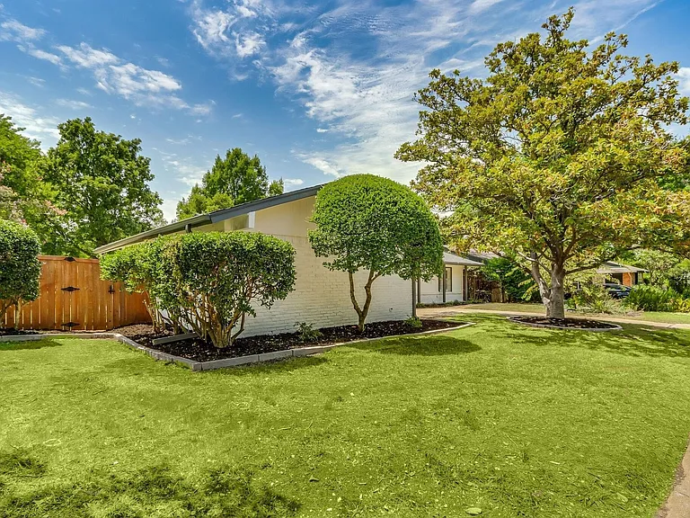 15725 Havenrock Cir — Photo 4