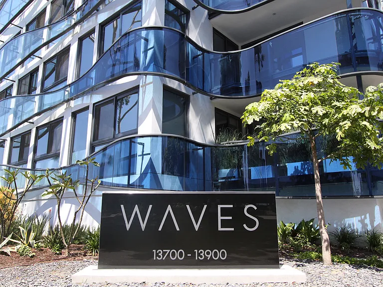 Waves MDR Apartments — Photo 9