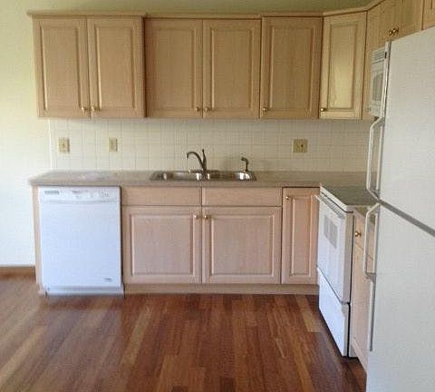 2nd image of 117 Fern Way