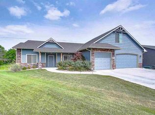 944 E Rivera Ct, Mulvane, KS 67110
