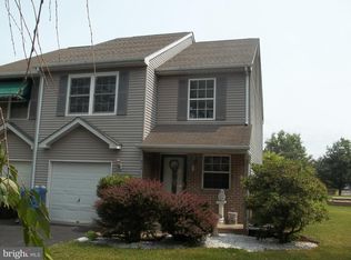 6110 Autumn Ct, Pipersville, PA 18947