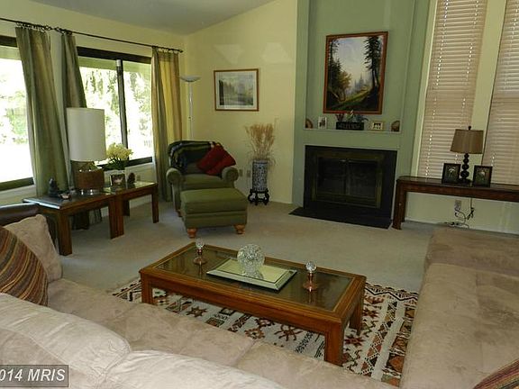 5th image of 19504 Desmet Pl