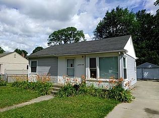 25438 Eton Ave, Dearborn Heights, MI 48125