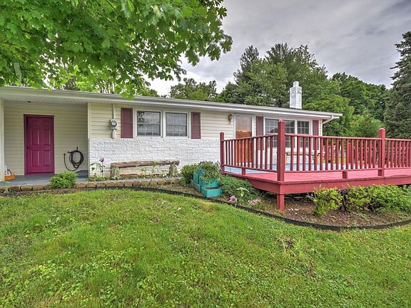 2nd image of 10356 Redwood Cir