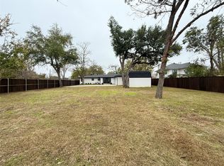 203 Walnut St, Terrell, TX 75160