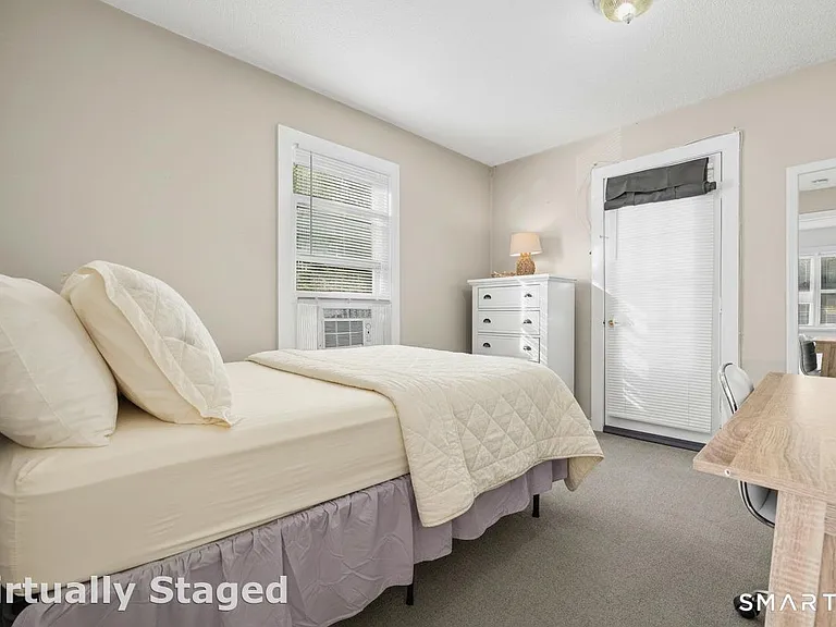 116 College Pl — Photo 18