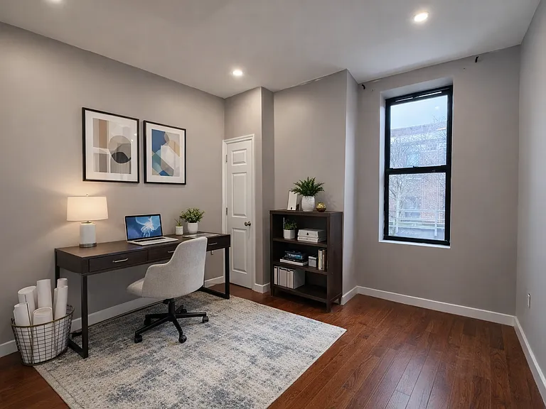 6901 Myrtle Ave #2R — Photo 5